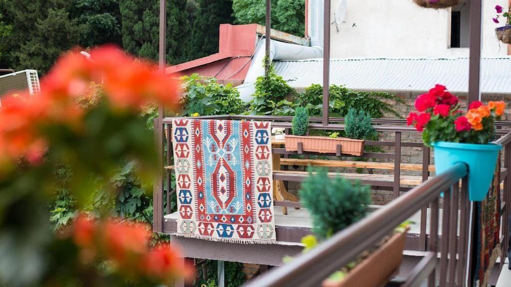 Gallary Hostel Tbilisi Eksteriør bilde